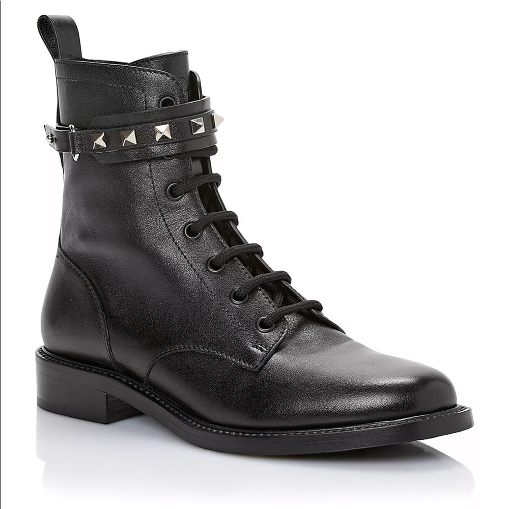 Valentino Garavani
Women's Rockstud Combat Boots